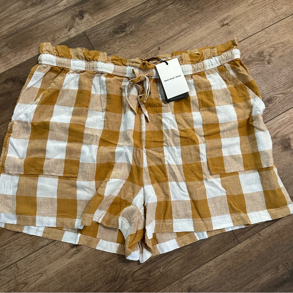 NWT!! Who What Wear Linen Shorts, Women,‎ Mustard White Gingham, Plus Size, 2X